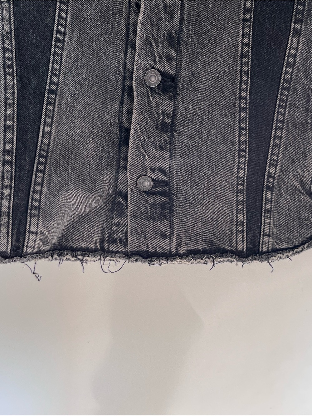 Levi's Men's XL Altered Trucker Denim Jacket Black / Washed Grey Jean Jacket - Picture 4 of 13